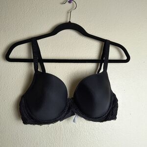 Wacoal Black Push-Up Bra with Lace Accents Women's Size 38C Underwire Aj Straps